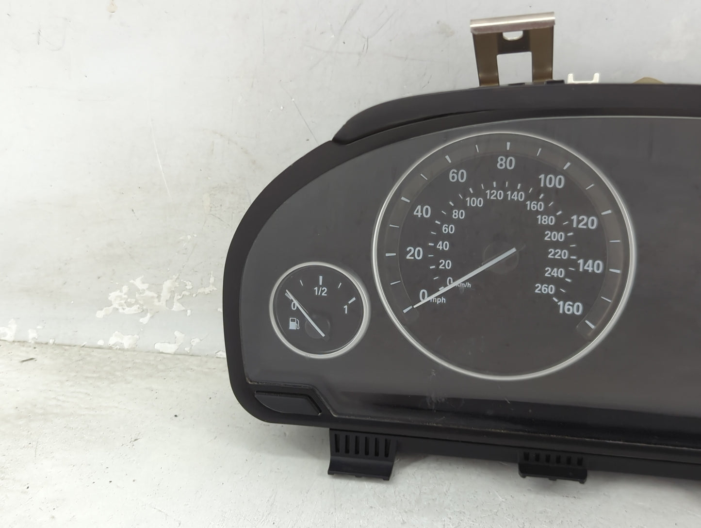 2011 Bmw 535i Instrument Cluster Speedometer Gauges P/N:9249343-01 2119945-06, 258115, 2000086439 Miles:129K Fits OEM Used A