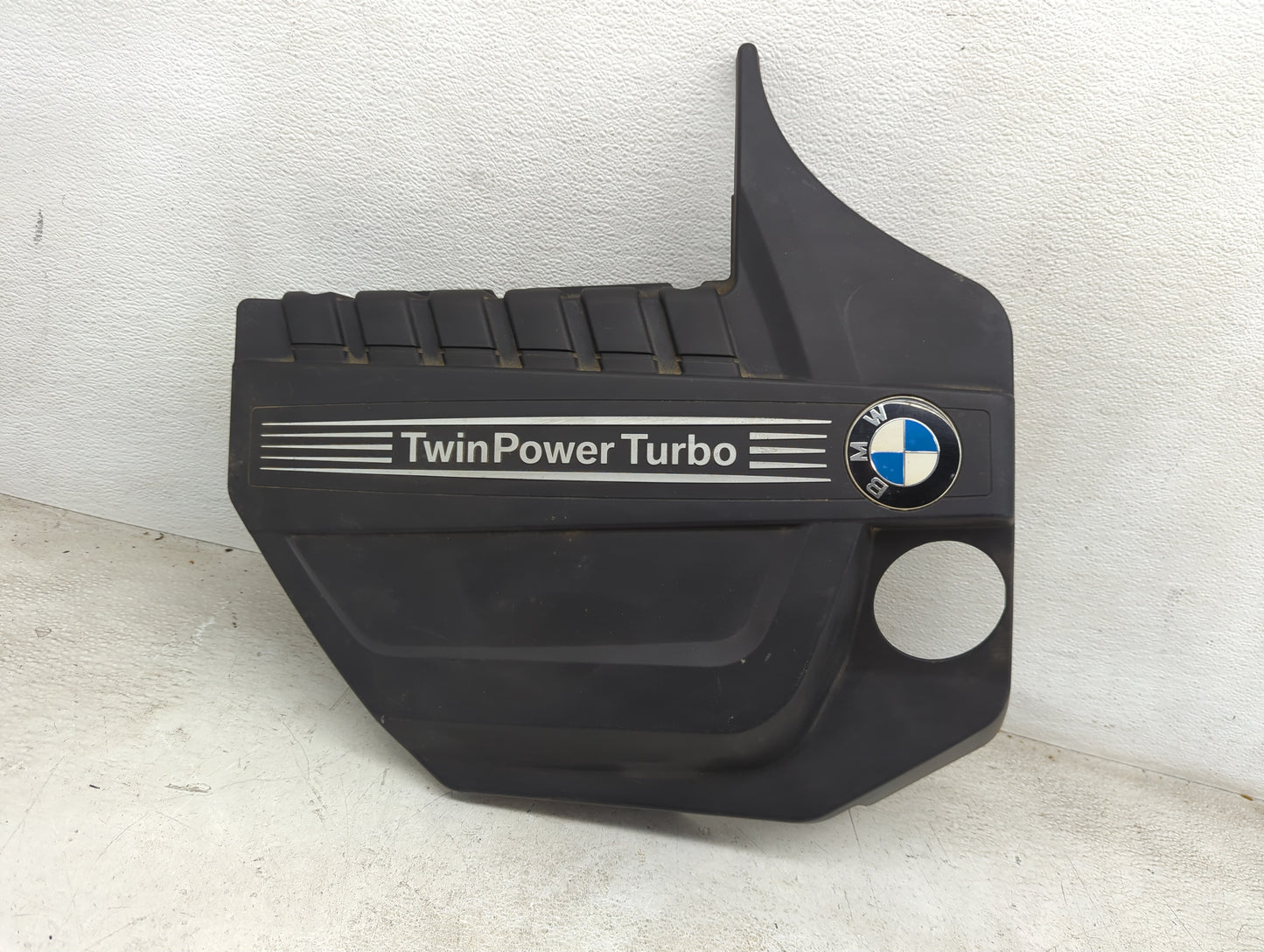 2011 Bmw 535i Engine Cover - Oemusedautoparts1.com