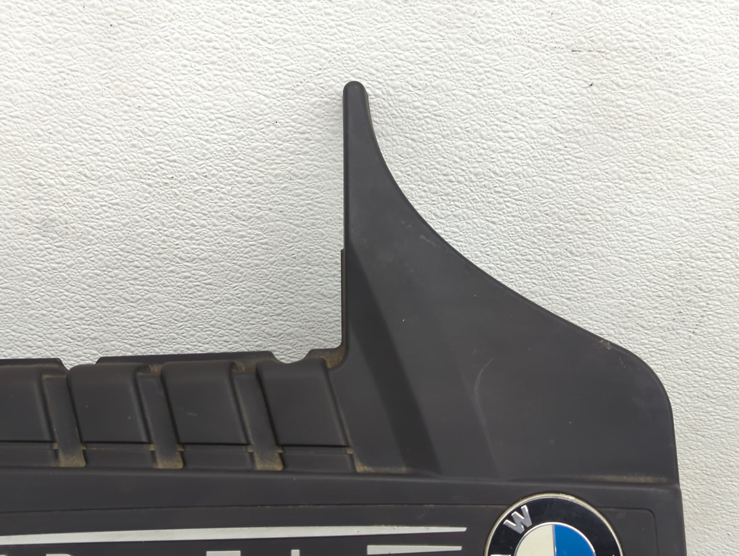 2011 Bmw 535i Engine Cover - Oemusedautoparts1.com
