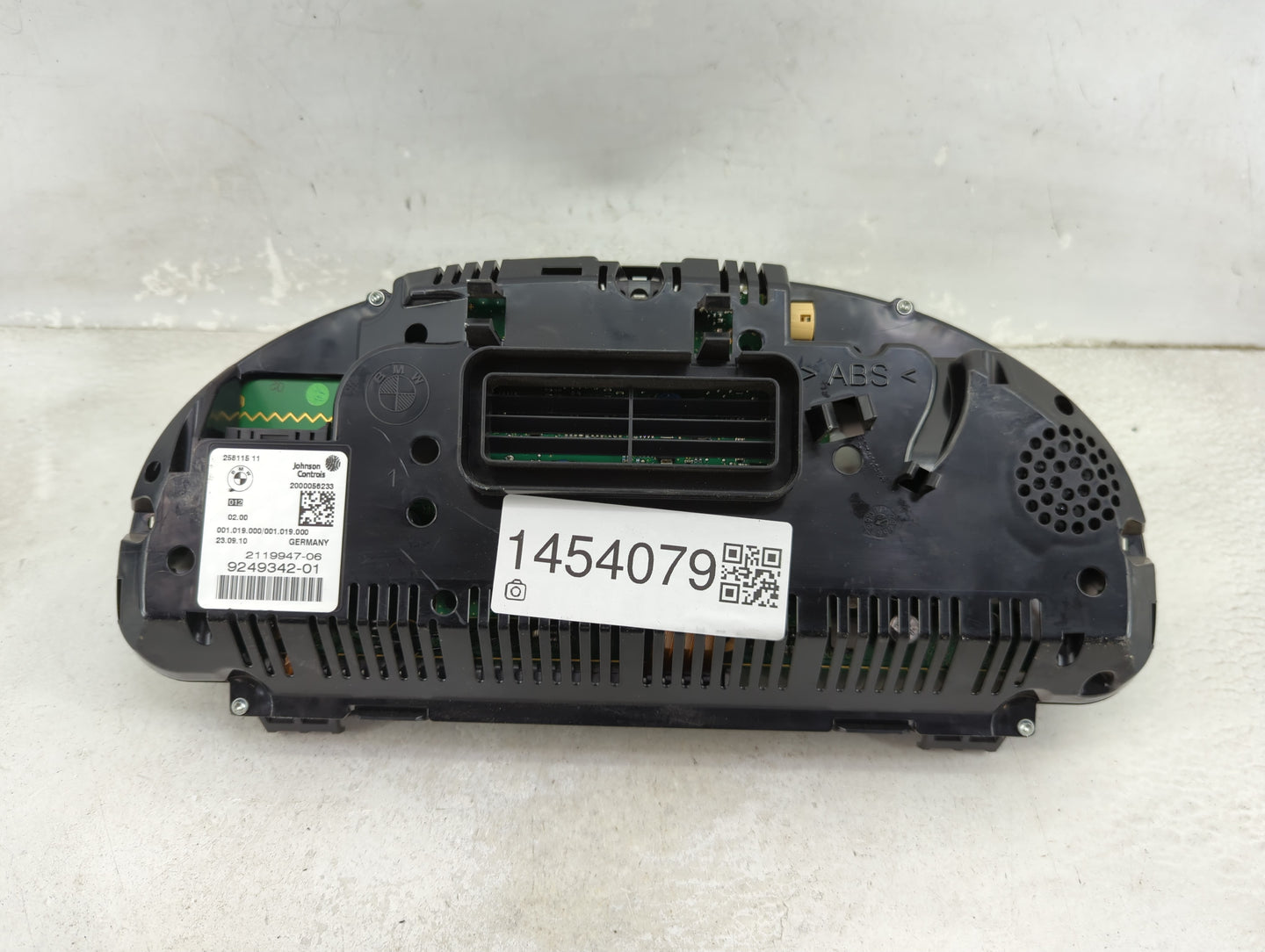 2011 Bmw 535i Instrument Cluster Speedometer Gauges P/N:9249342-01 2119947-06 Miles:89K Fits OEM Used Auto Parts - Oemusedau