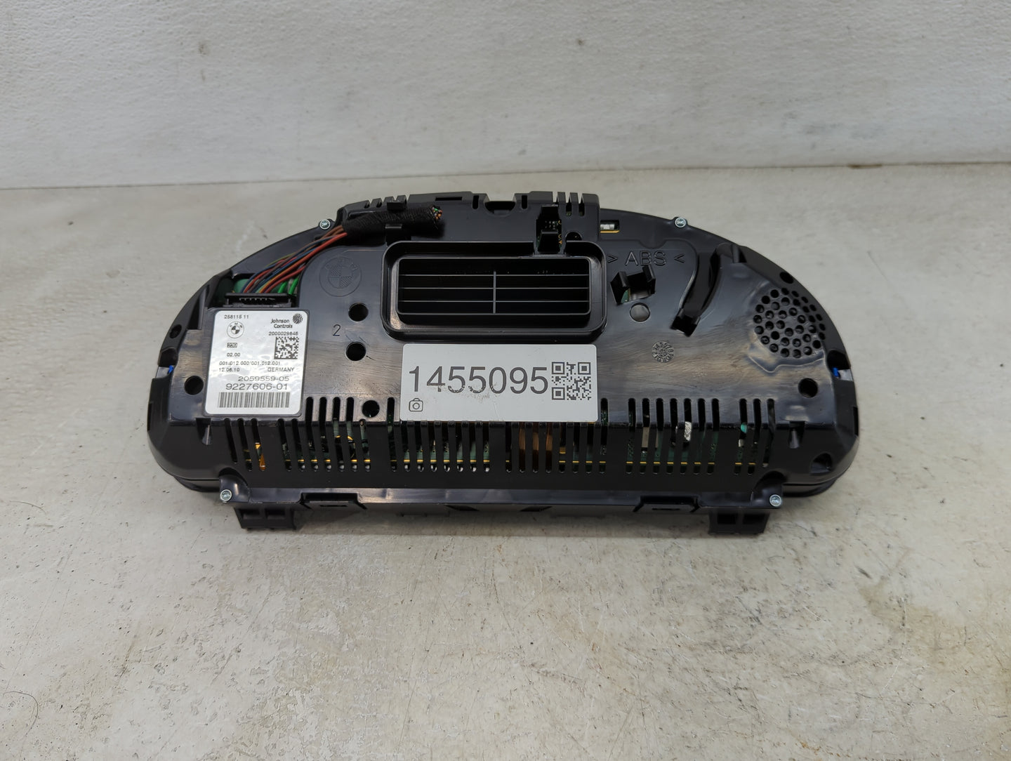 2011 Bmw 535i Instrument Cluster Speedometer Gauges P/N:9227606-01 Miles: Fits OEM Used Auto Parts - Oemusedautoparts1.com