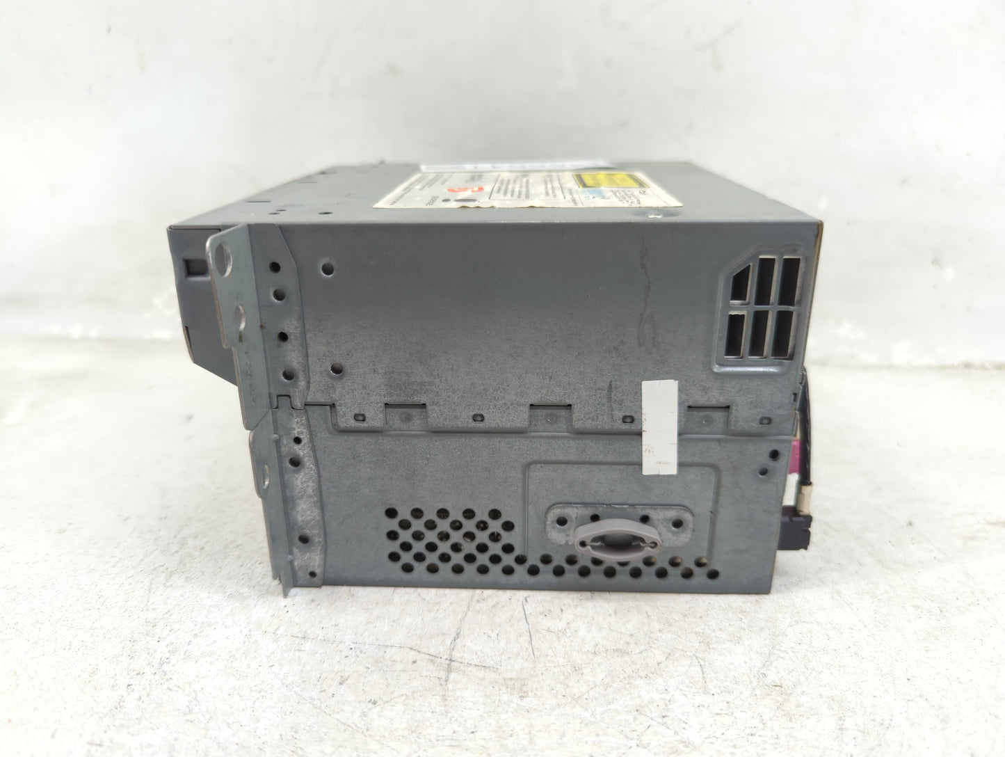 2011-2012 Bmw 535i Radio AM FM Cd Player Receiver Replacement P/N:9239158 01 Fits Fits 2010 2011 2012 OEM Used Auto Parts - 
