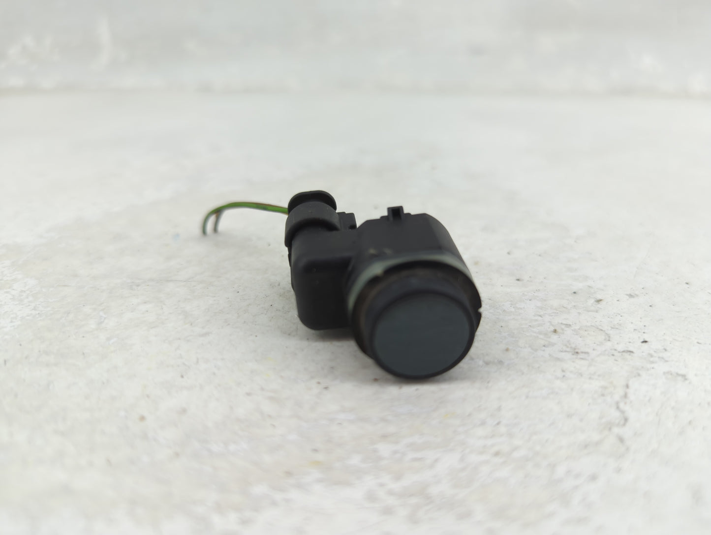 2011 Bmw 535i Front Park Assist Sensor Black 1456226 - Oemusedautoparts1.com