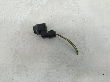 2011 Bmw 535i Front Park Assist Sensor Black 1456817 - Oemusedautoparts1.com