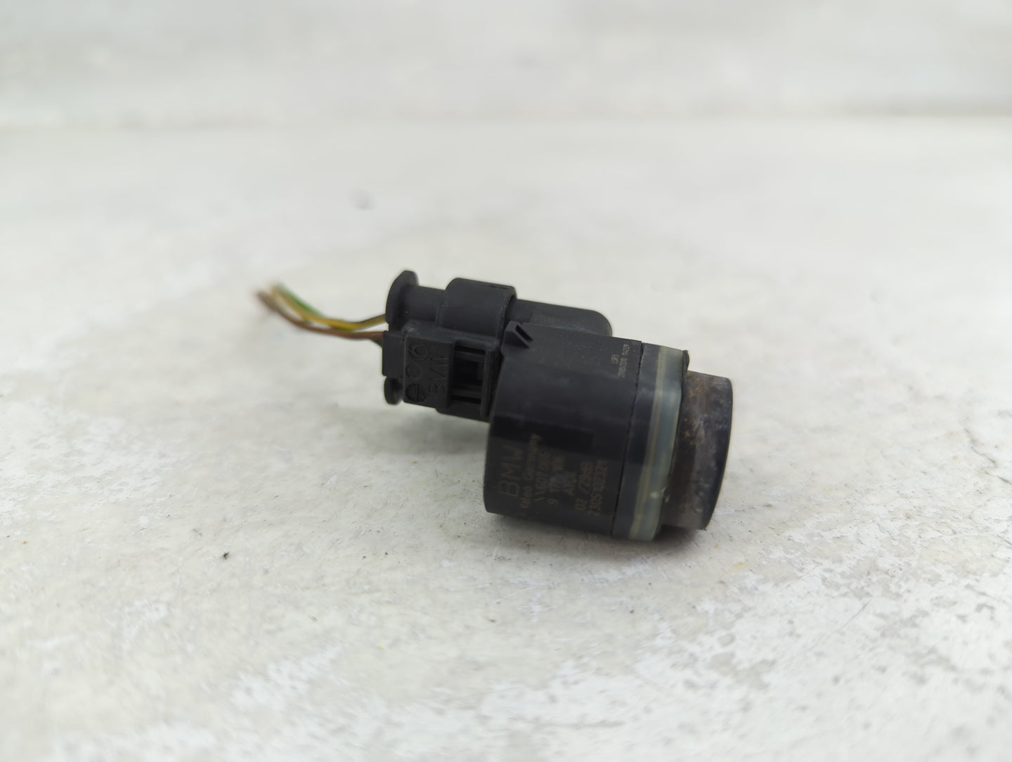 2011 Bmw 535i Front Park Assist Sensor Black 1456817 - Oemusedautoparts1.com