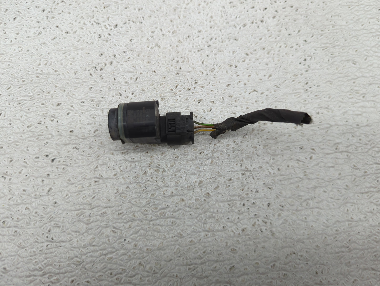 2011 Bmw 535i Front Park Assist Sensor Black - Oemusedautoparts1.com