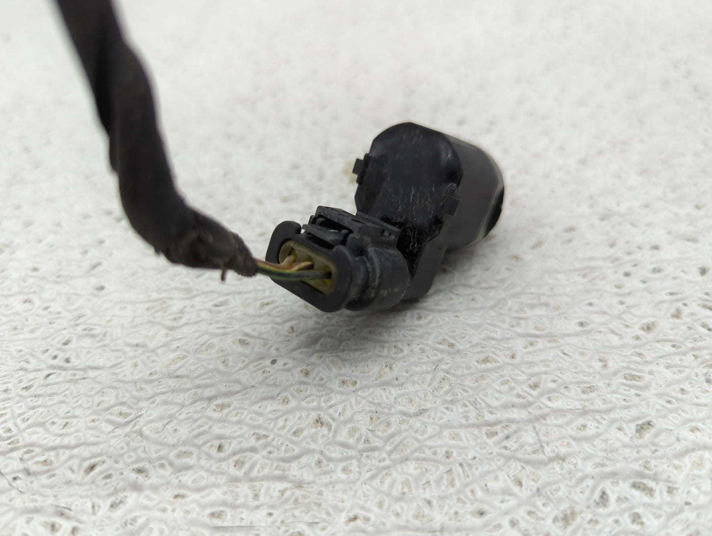 2011 Bmw 535i Front Park Assist Sensor Black - Oemusedautoparts1.com
