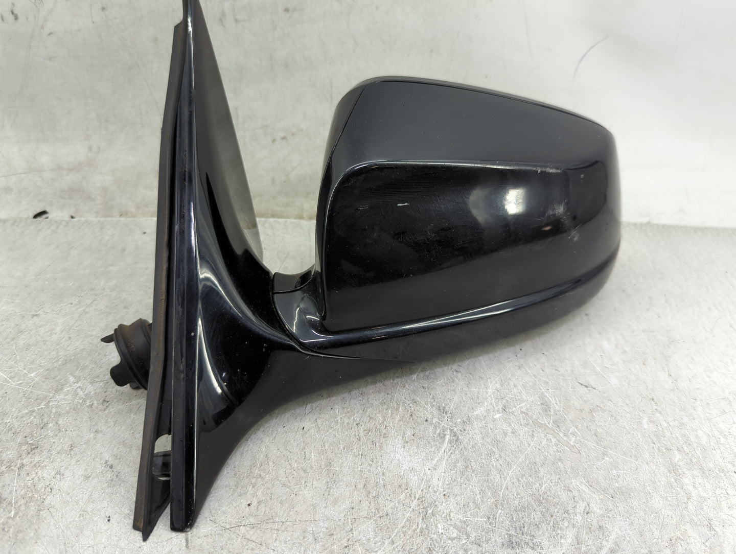 2011-2012 Bmw 535i Driver Side View Mirror - Left Door Mirror OEM Used - Oemusedautoparts1.com