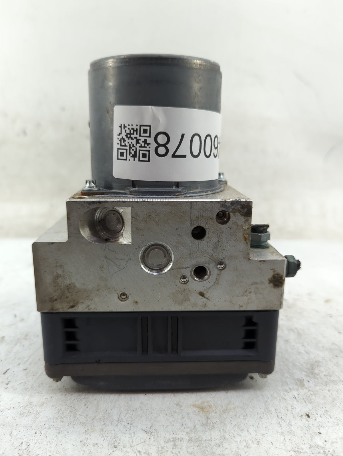 2011-2012 Bmw 535i Anti-Lock Brake ABS Pump Module Actuator OEM P/N:6851374-01 Fits Fits 2011 2012 OEM Used Auto Parts - Oem