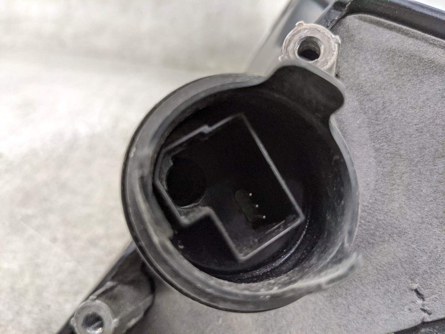 2011-2012 Bmw 535i Driver Side View Mirror - Left Door Mirror OEM Used - Oemusedautoparts1.com