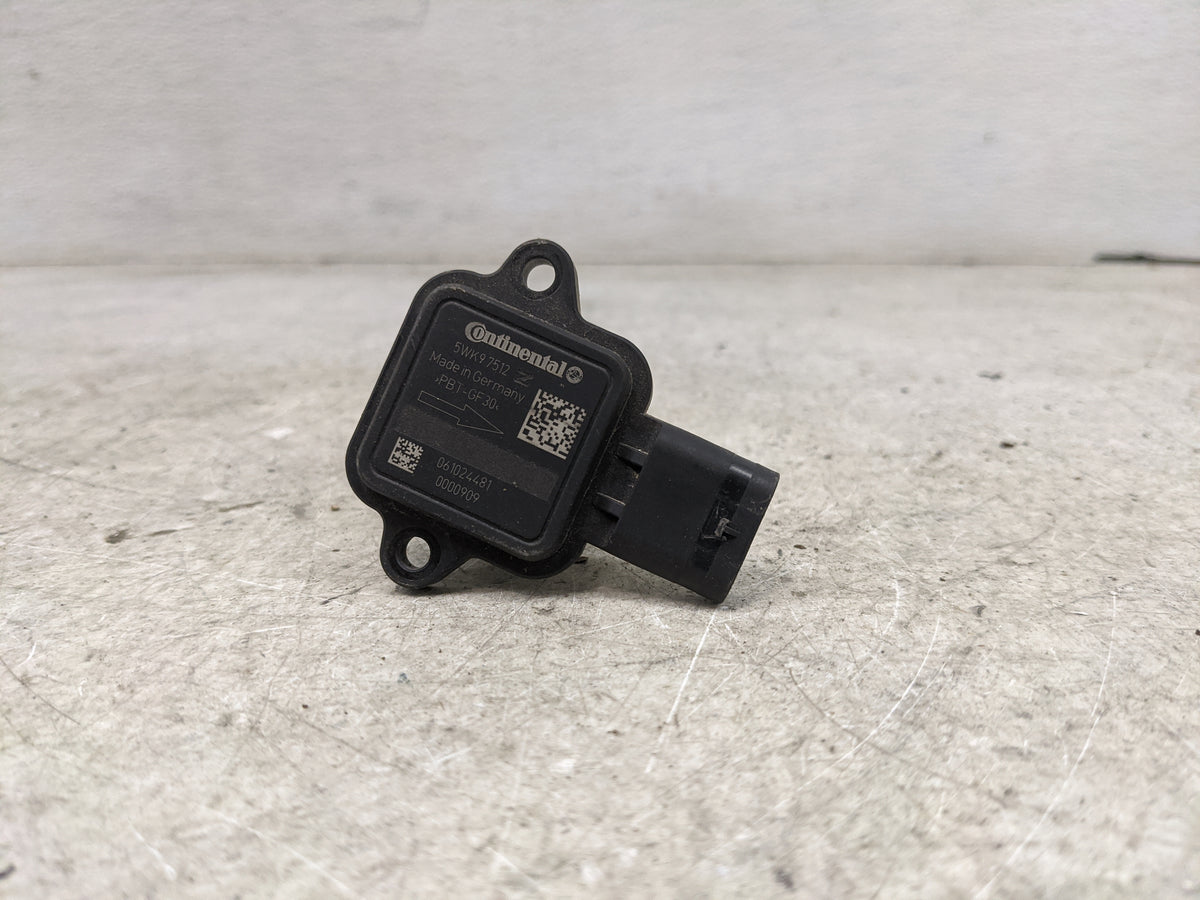 2011-2016 Bmw 535i Mass Air Flow Meter Maf Sensor - Oemusedautoparts1.com