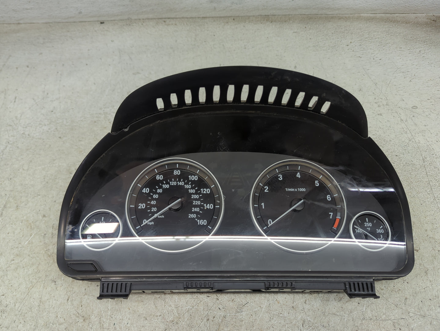 2011 Bmw 535i Instrument Cluster Speedometer Gauges P/N:1442897 9227606-01, 9227605-01, 1044663, 1KC6002921N, 75327981 Miles