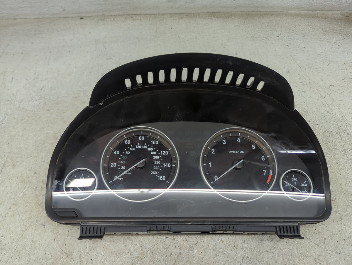 2011 Bmw 535i Instrument Cluster Speedometer Gauges P/N:1442897 9227606-01, 9227605-01, 1044663, 1KC6002921N, 75327981 Miles