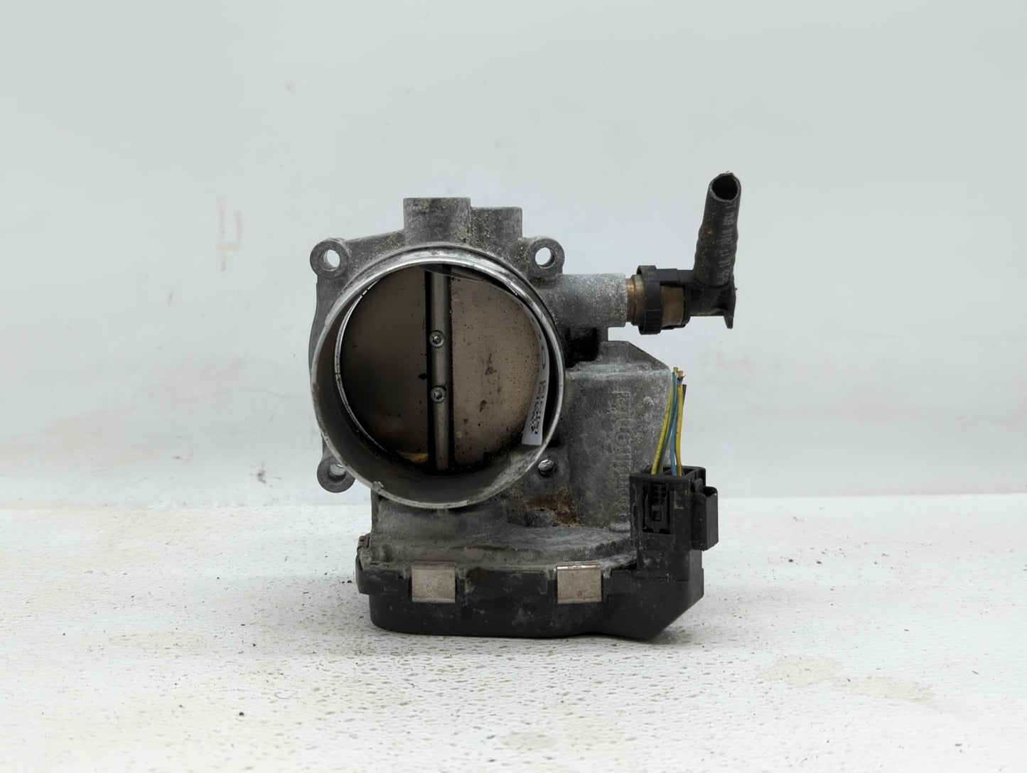 2010-2017 Bmw 535i Throttle Body P/N:7597871 1354 7597871 Fits Fits 2010 2011 2012 2013 2014 2015 2016 2017 2018 2019 OEM Us