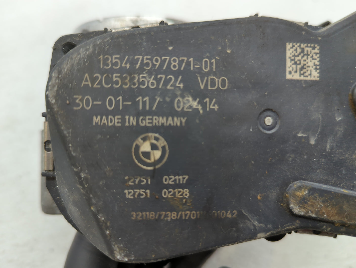 2010-2017 Bmw 535i Throttle Body P/N:7597871 1354 7597871 Fits Fits 2010 2011 2012 2013 2014 2015 2016 2017 2018 2019 OEM Us
