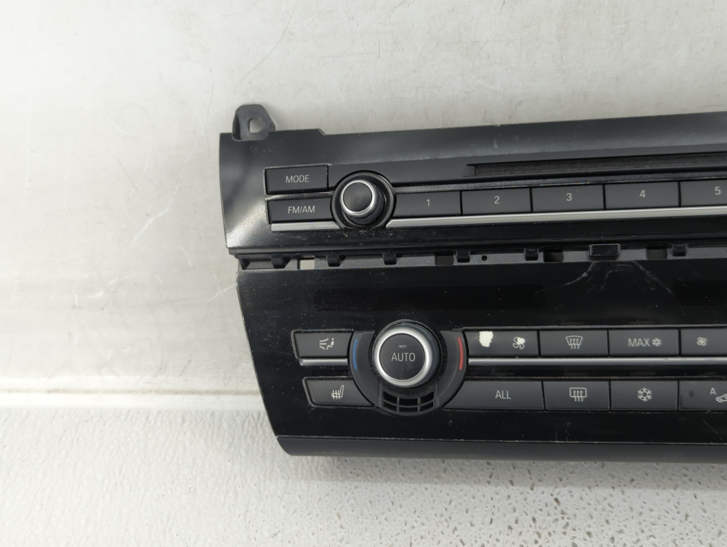 2011 Bmw 535i Radio Control Panel - Oemusedautoparts1.com