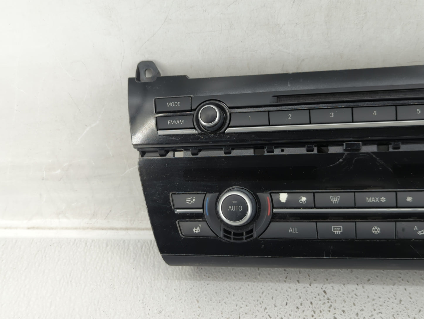 2011 Bmw 535i Radio Control Panel - Oemusedautoparts1.com