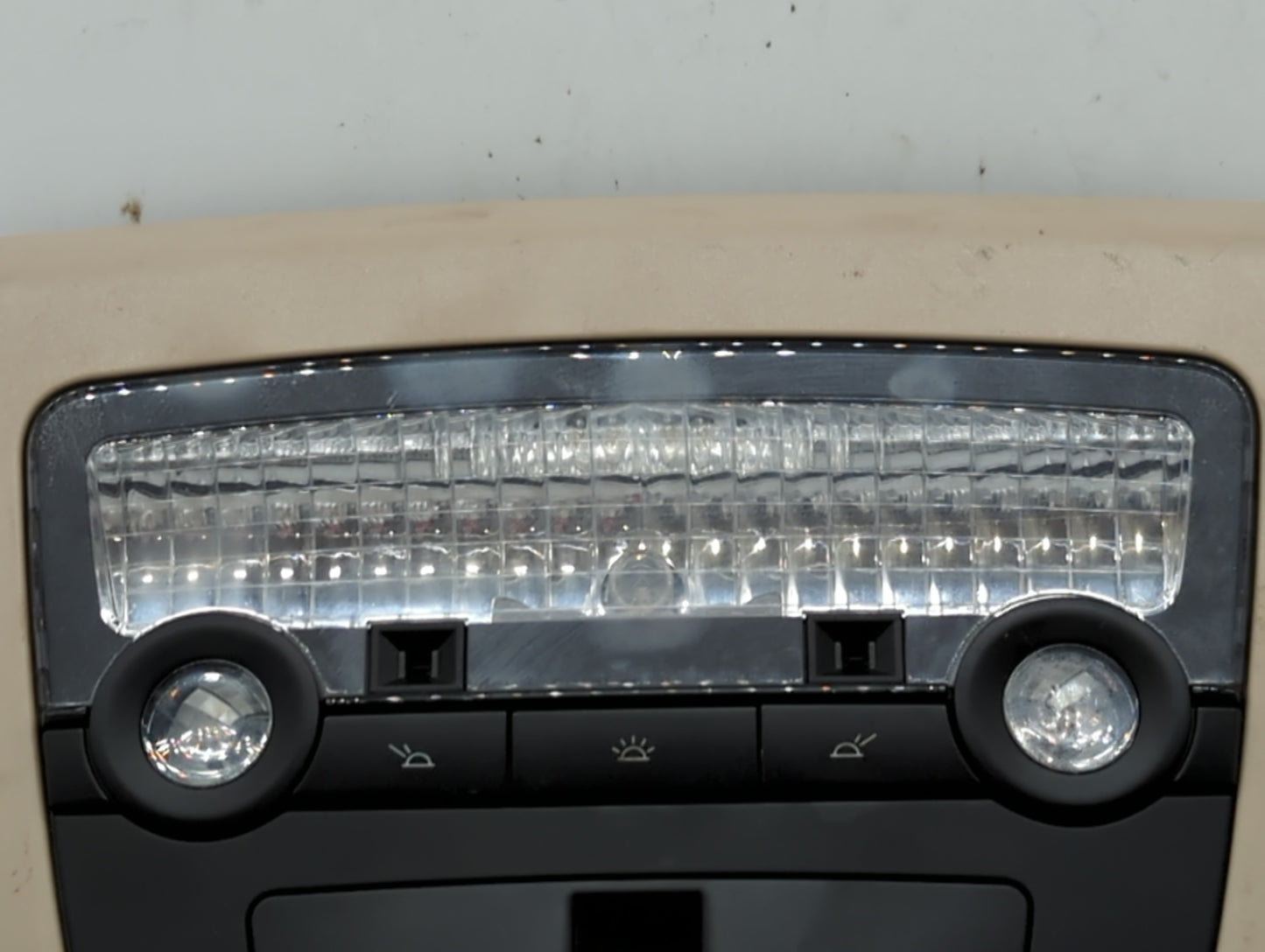 2011 Bmw 535i Overhead Roof Console - Oemusedautoparts1.com