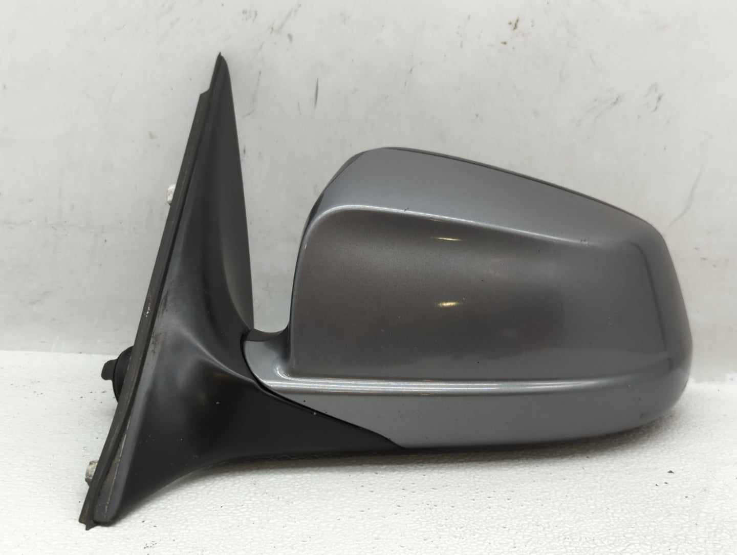 2011-2012 Bmw 535i Driver Left Side View Manual Door Mirror Grey - Oemusedautoparts1.com