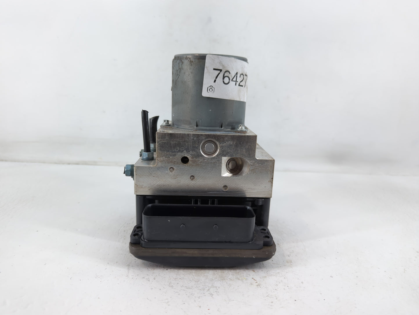 2011 Bmw 535i ABS Pump Control Module Replacement P/N:0 265 250 343 Fits OEM Used Auto Parts - Oemusedautoparts1.com