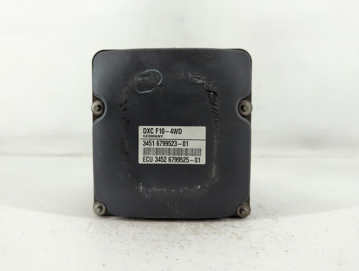 2011 Bmw 535i ABS Pump Control Module Replacement P/N:0 265 250 343 Fits OEM Used Auto Parts - Oemusedautoparts1.com
