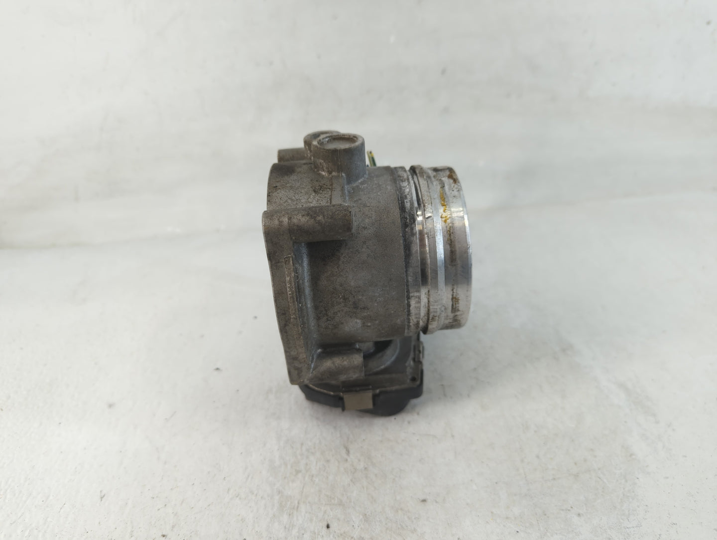 2010-2017 Bmw 535i Throttle Body P/N:A2C53356724 Fits Fits 2010 2011 2012 2013 2014 2015 2016 2017 2018 2019 2020 OEM Used A
