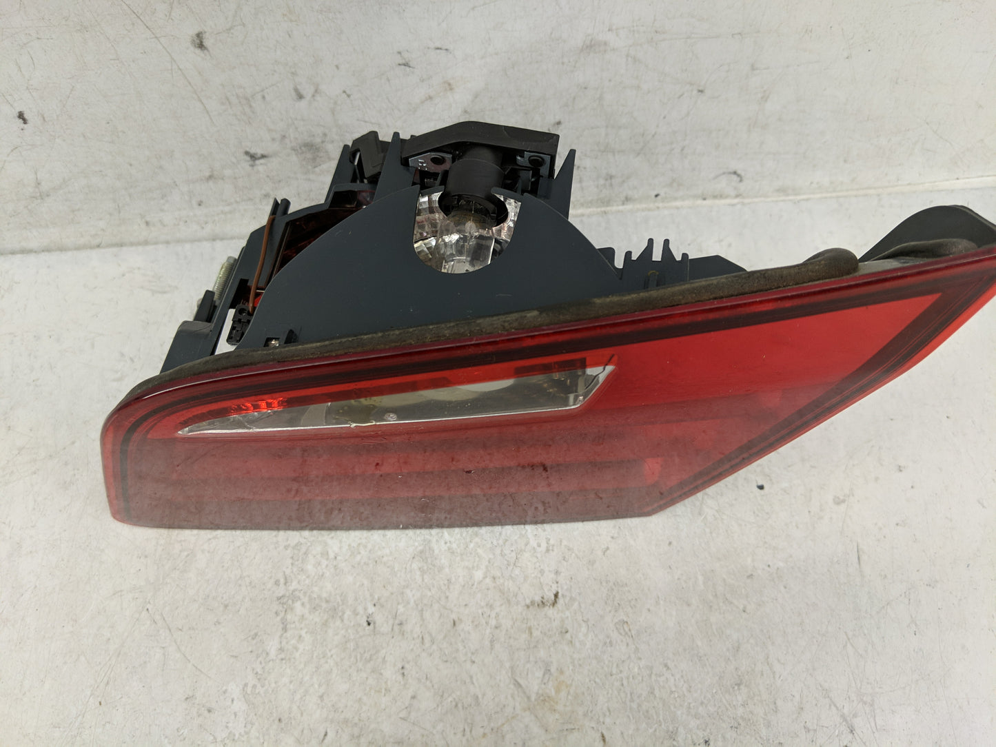 2011-2013 Bmw 550i Tail Light Assembly Passenger Right OEM Fits Fits 2011 2012 2013 OEM Used Auto Parts - Oemusedautoparts1.
