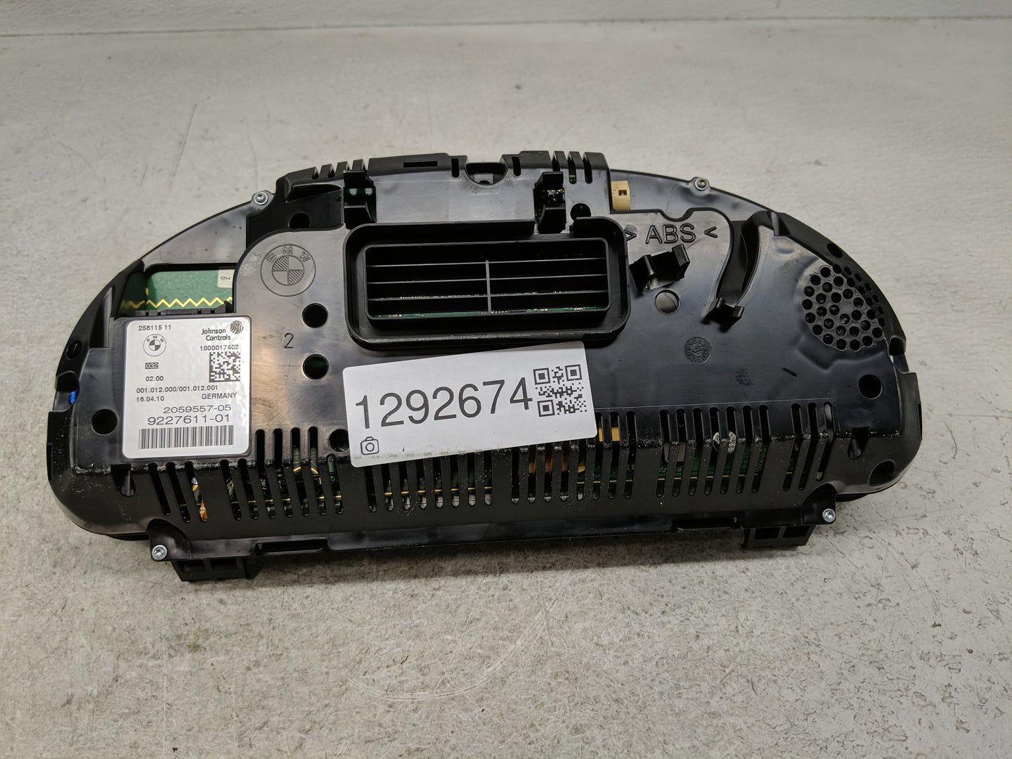 2011 Bmw 550i Instrument Cluster Speedometer Gauges P/N:258115 11 2059557-05, 9227611-01 Fits OEM Used Auto Parts - Oemuseda