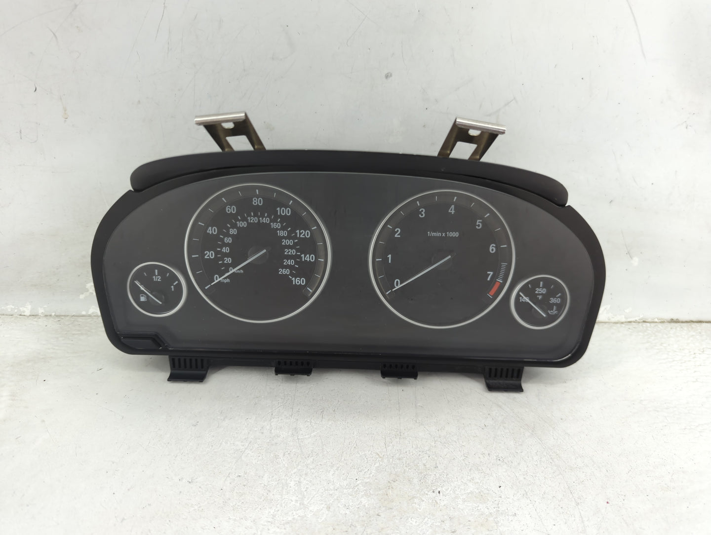 2011 Bmw 550i Instrument Cluster Speedometer Gauges P/N:9255587-01 2207050-04 Miles:60K Fits Fits 2010 OEM Used Auto Parts -