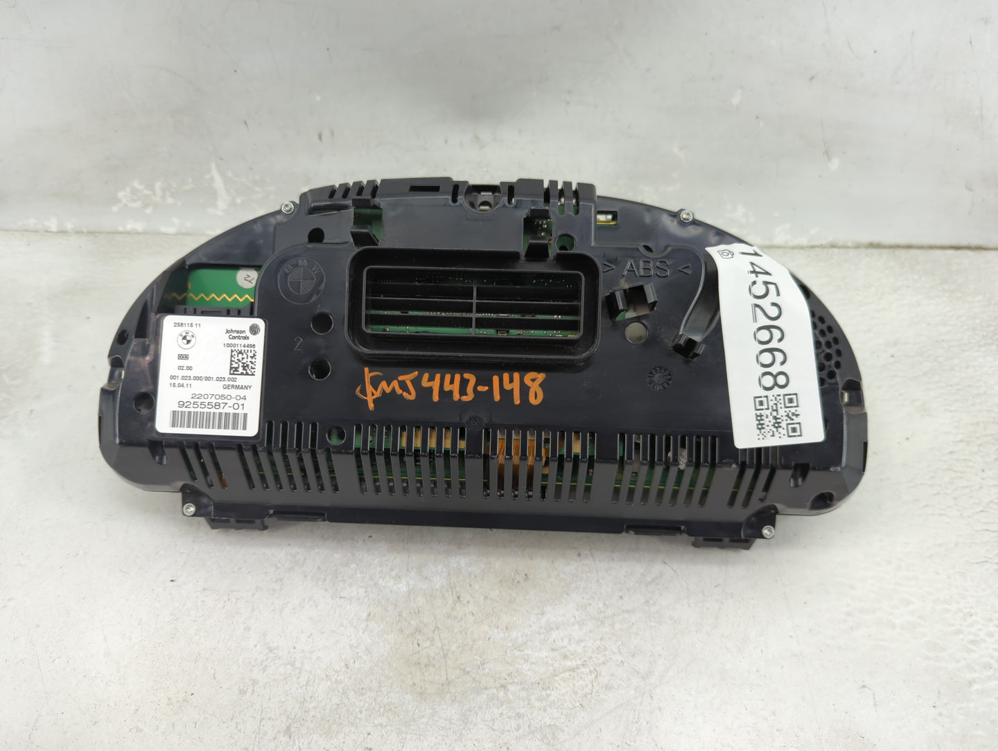 2011 Bmw 550i Instrument Cluster Speedometer Gauges P/N:9255587-01 2207050-04 Miles:60K Fits Fits 2010 OEM Used Auto Parts -