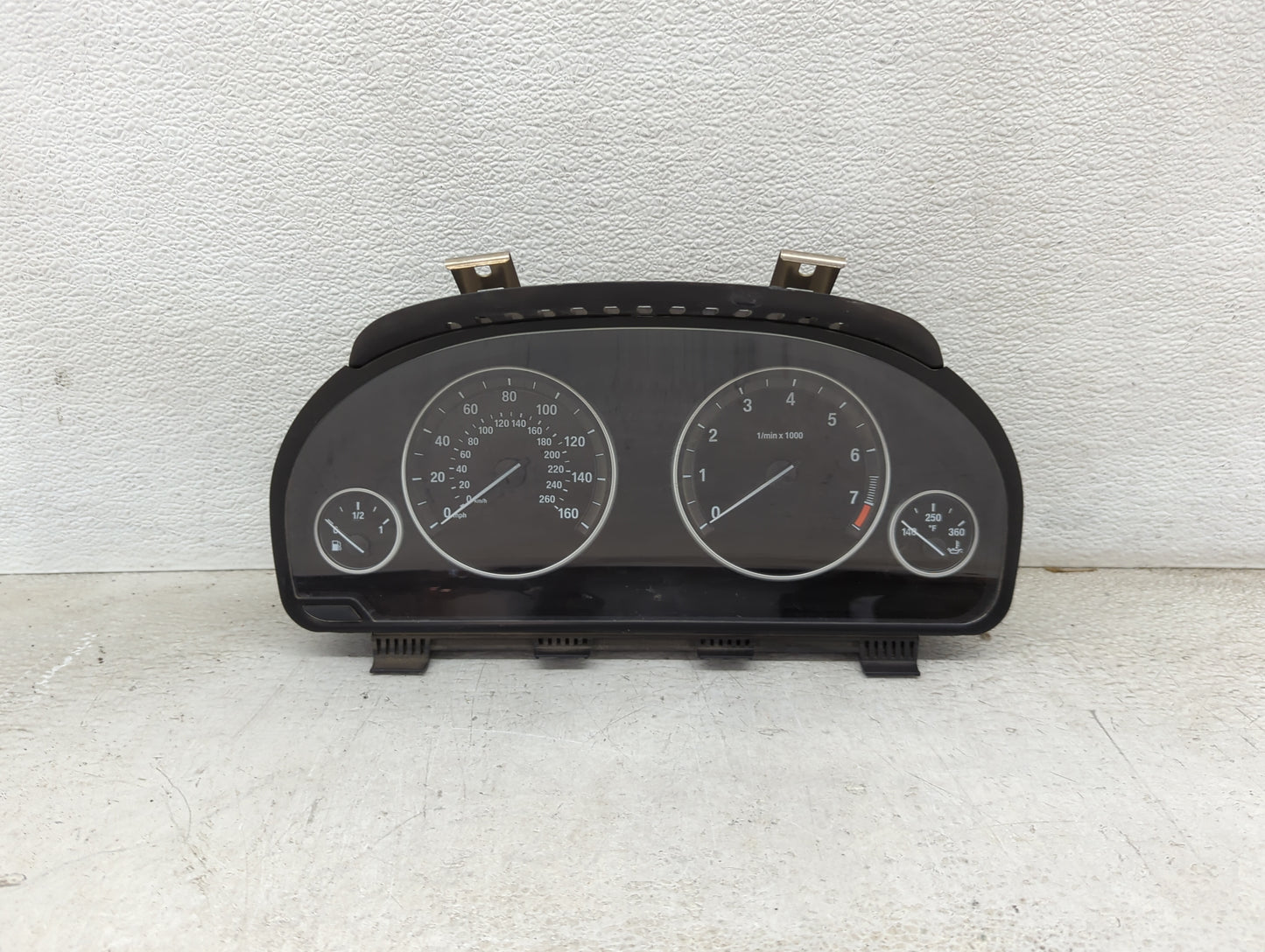 2011 Bmw 550i Instrument Cluster Speedometer Gauges P/N:9249342-01 2119947-06, 1000082933, 25811511 Miles:65K Fits OEM Used 