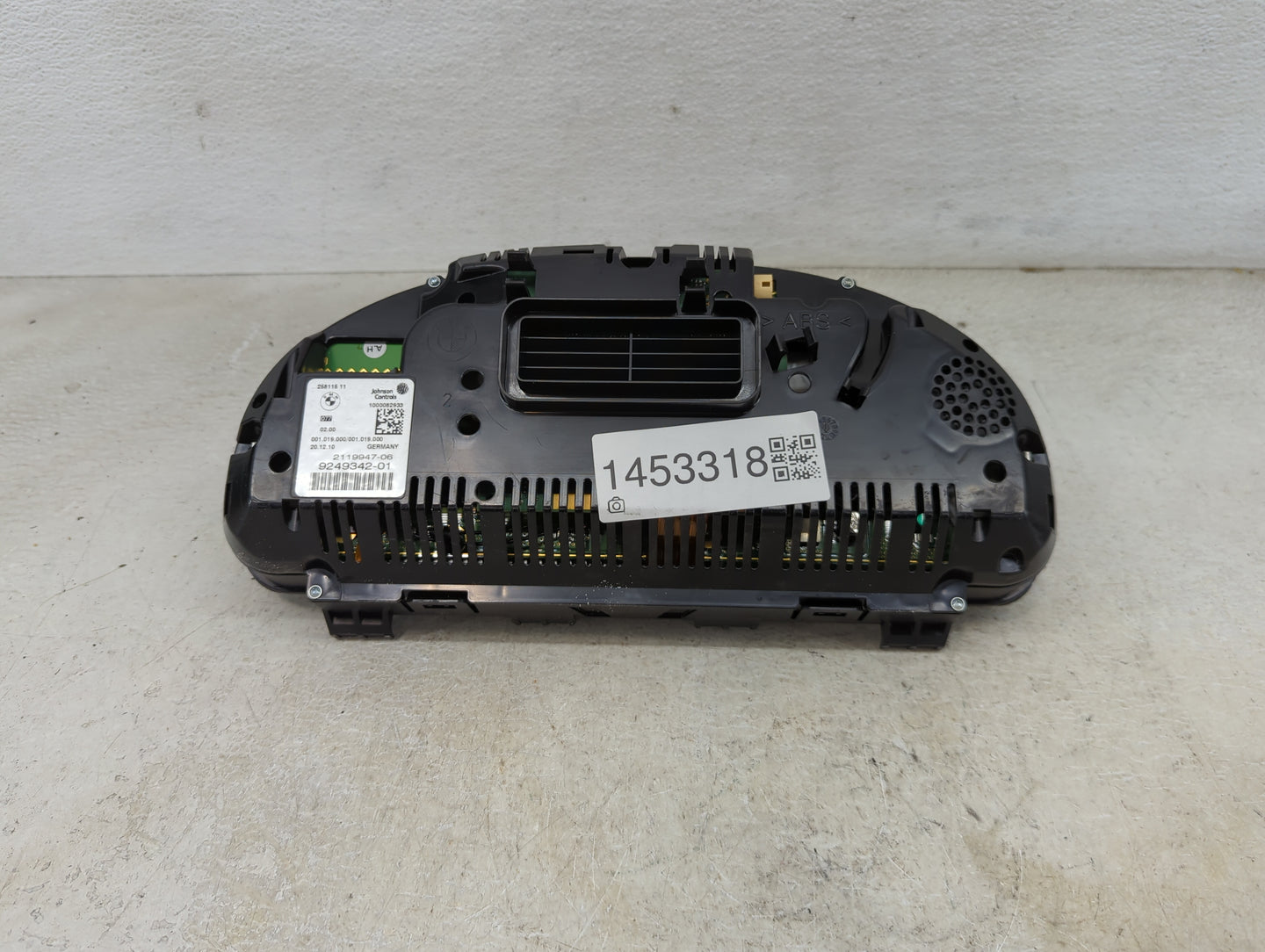 2011 Bmw 550i Instrument Cluster Speedometer Gauges P/N:9249342-01 2119947-06, 1000082933, 25811511 Miles:65K Fits OEM Used 