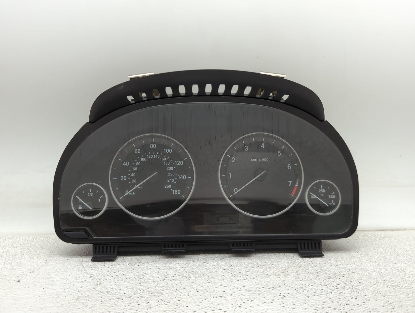 2011 Bmw 550i Instrument Cluster Speedometer Gauges P/N:2207050-04 9255587-01 Miles:156K Fits Fits 2010 OEM Used Auto Parts 