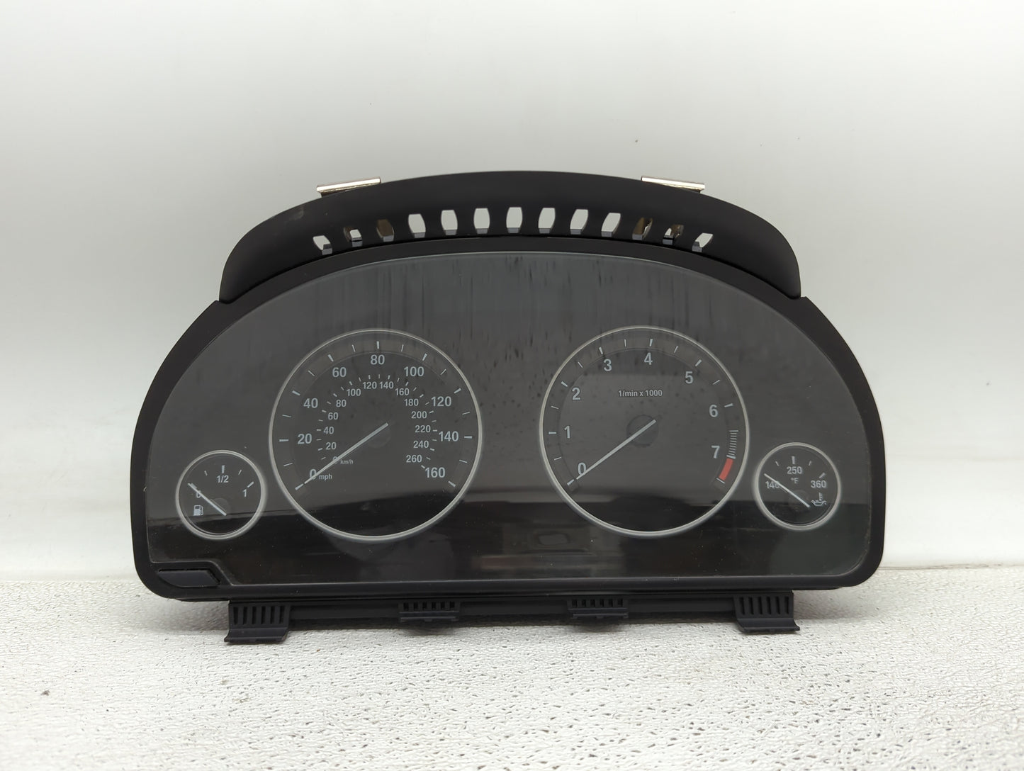 2011 Bmw 550i Instrument Cluster Speedometer Gauges P/N:2207050-04 9255587-01 Miles:156K Fits Fits 2010 OEM Used Auto Parts 