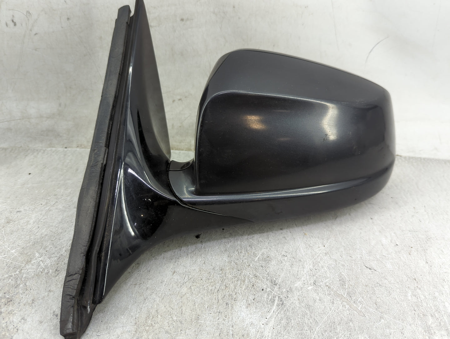 2011-2012 Bmw 550i Driver Side View Mirror - Left Door Mirror OEM Used - Oemusedautoparts1.com