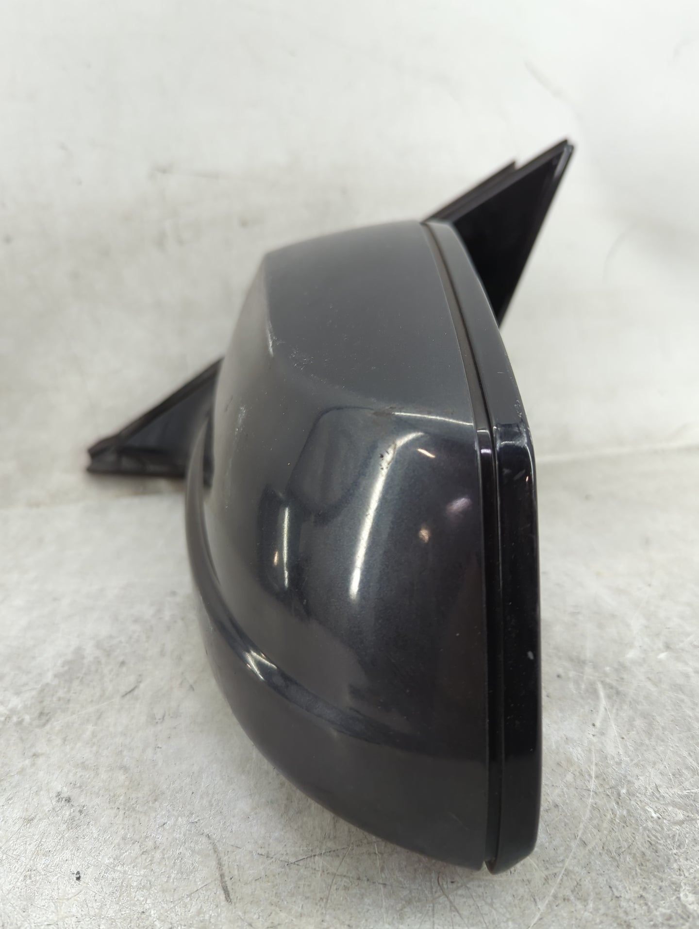 2011-2012 Bmw 550i Driver Side View Mirror - Left Door Mirror OEM Used - Oemusedautoparts1.com