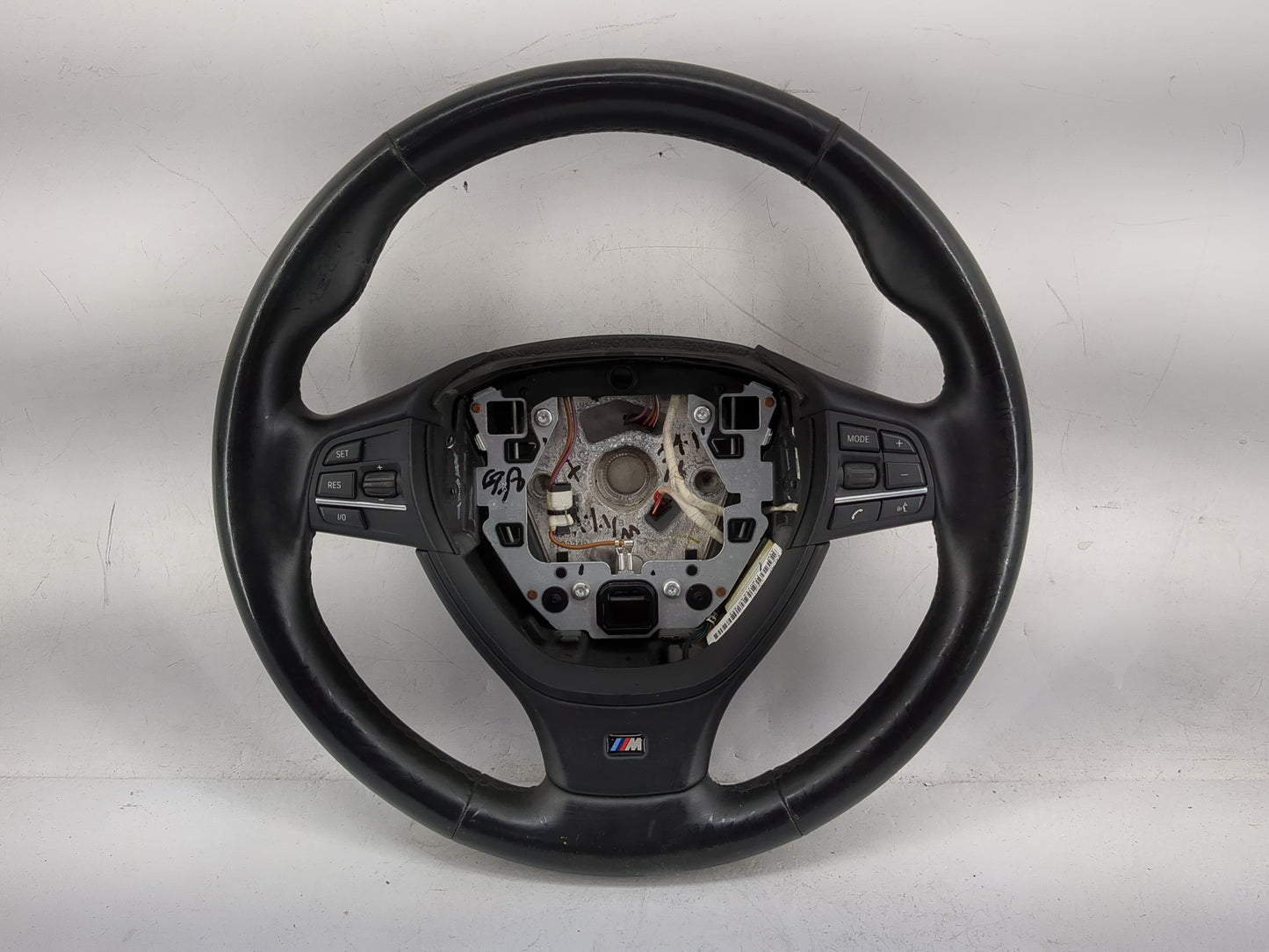 2011 Bmw 550i Steering Wheel Oem Black - Oemusedautoparts1.com