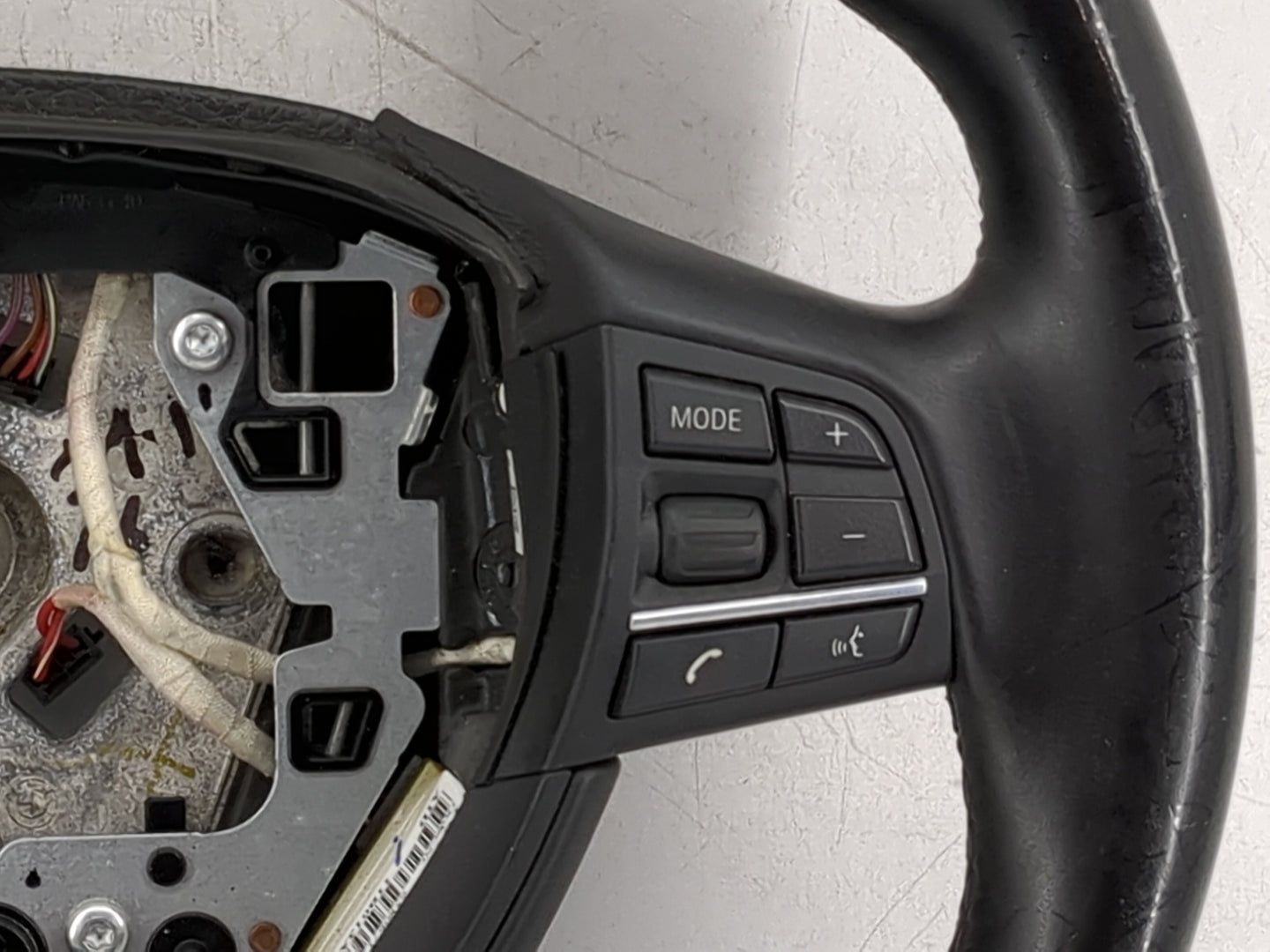 2011 Bmw 550i Steering Wheel Oem Black - Oemusedautoparts1.com