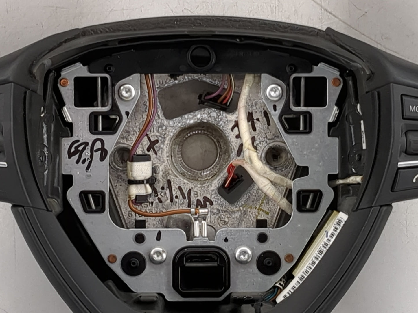 2011 Bmw 550i Steering Wheel Oem Black - Oemusedautoparts1.com