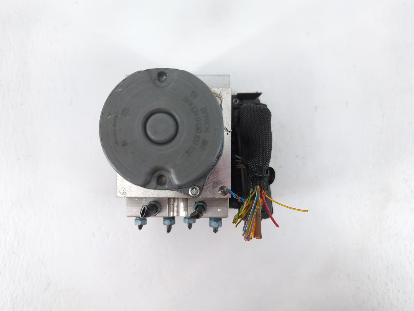 2011-2012 Bmw 550i ABS Pump Control Module Replacement P/N:10213510 0 265 250 339 Fits Fits 2011 2012 OEM Used Auto Parts - 