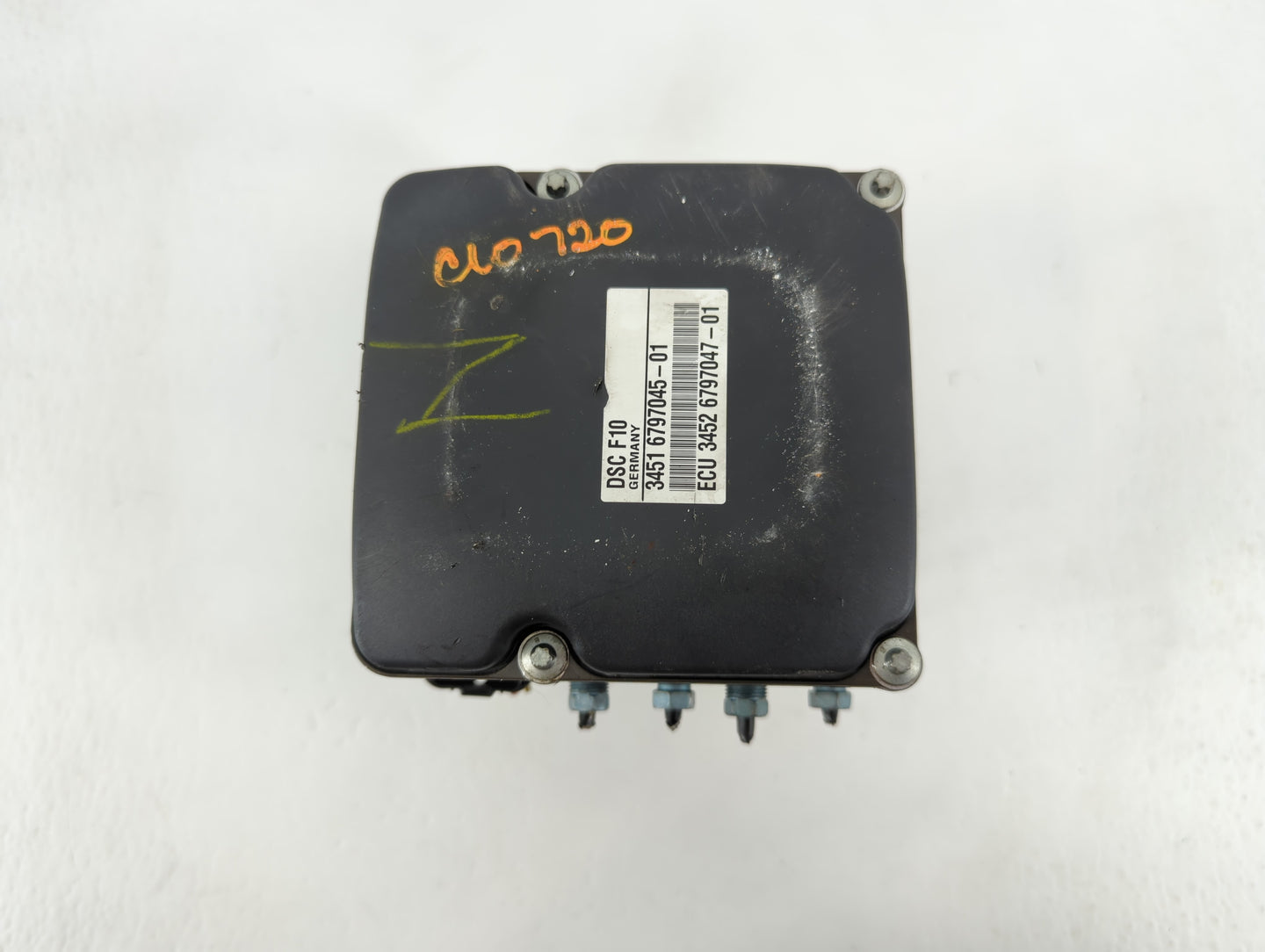 2011-2012 Bmw 550i ABS Pump Control Module Replacement P/N:10213510 0 265 250 339 Fits Fits 2011 2012 OEM Used Auto Parts - 
