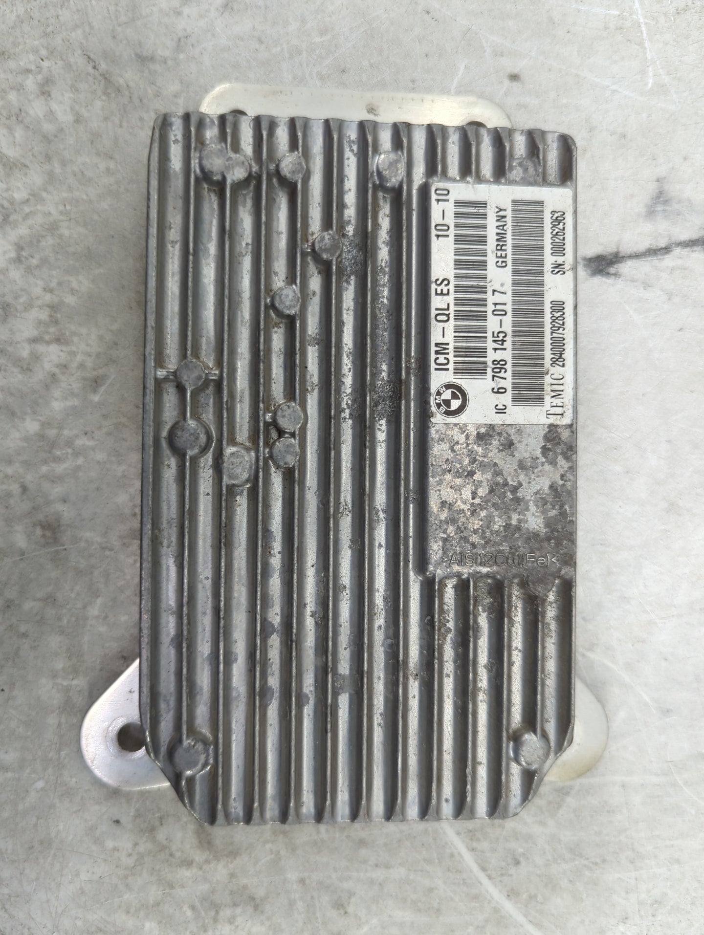 Bmw 740 Safety Restraint Srs Airbag Control Module - Oemusedautoparts1.com
