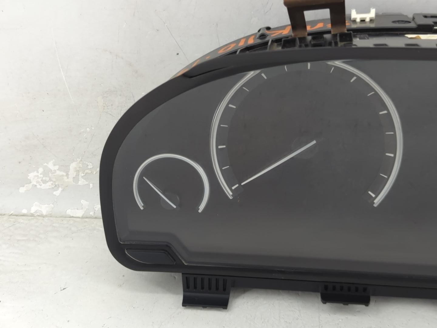 2011 Bmw 740 Instrument Cluster Speedometer Gauges P/N:9249574-01 0263688101, 173884-10 Miles: Fits Fits 2010 OEM Used Auto 