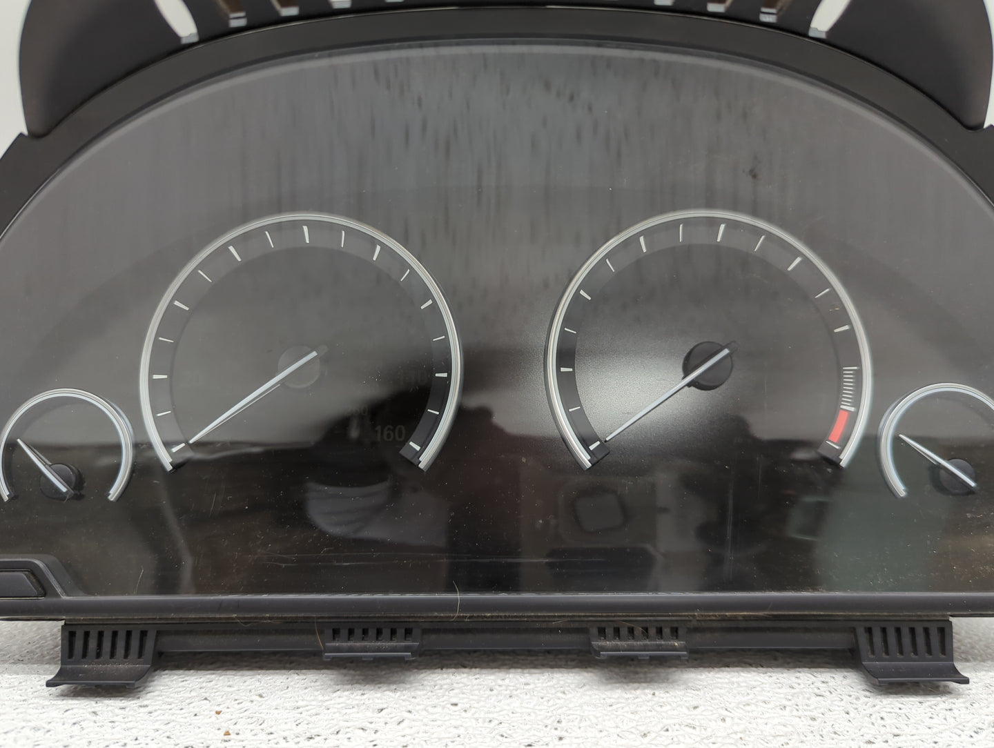 2011 Bmw 740 Instrument Cluster Speedometer Gauges P/N:9249574-01 0263688101, 173884-10 Miles:93K Fits Fits 2010 OEM Used Au