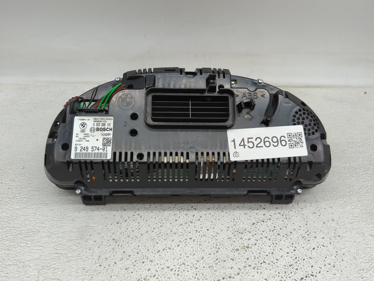 2011 Bmw 740 Instrument Cluster Speedometer Gauges P/N:9249574-01 0263688101, 173884-10 Miles:93K Fits Fits 2010 OEM Used Au