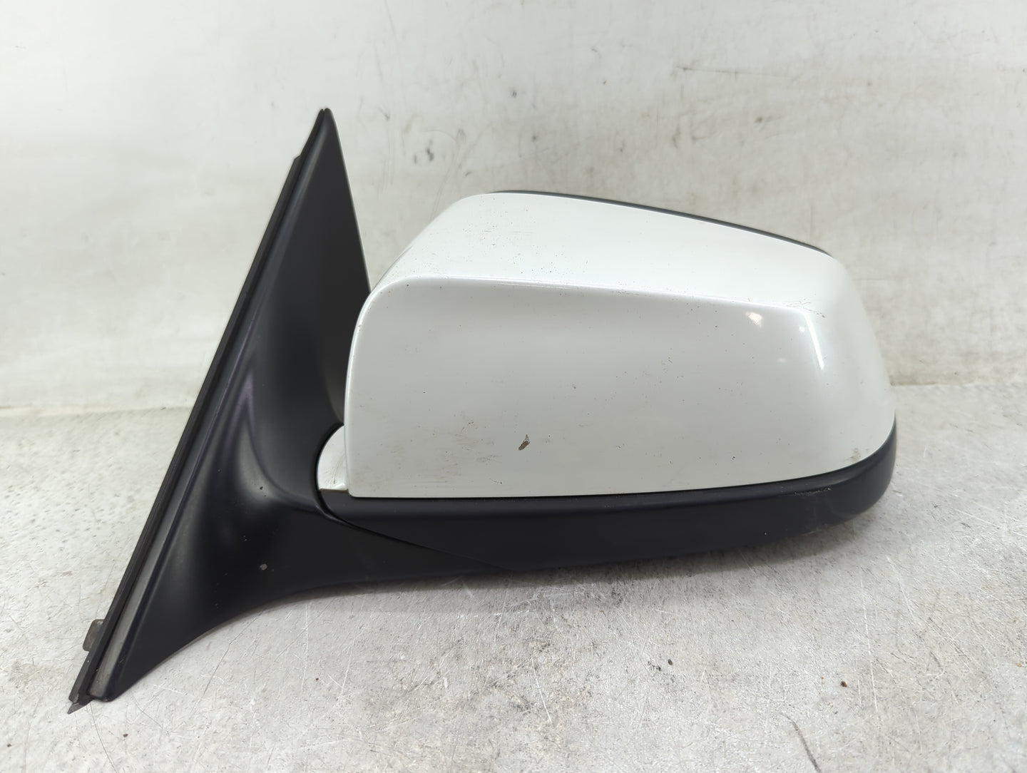 2011-2012 Bmw 740 Driver Side View Mirror - Left Door Mirror OEM Used - Oemusedautoparts1.com