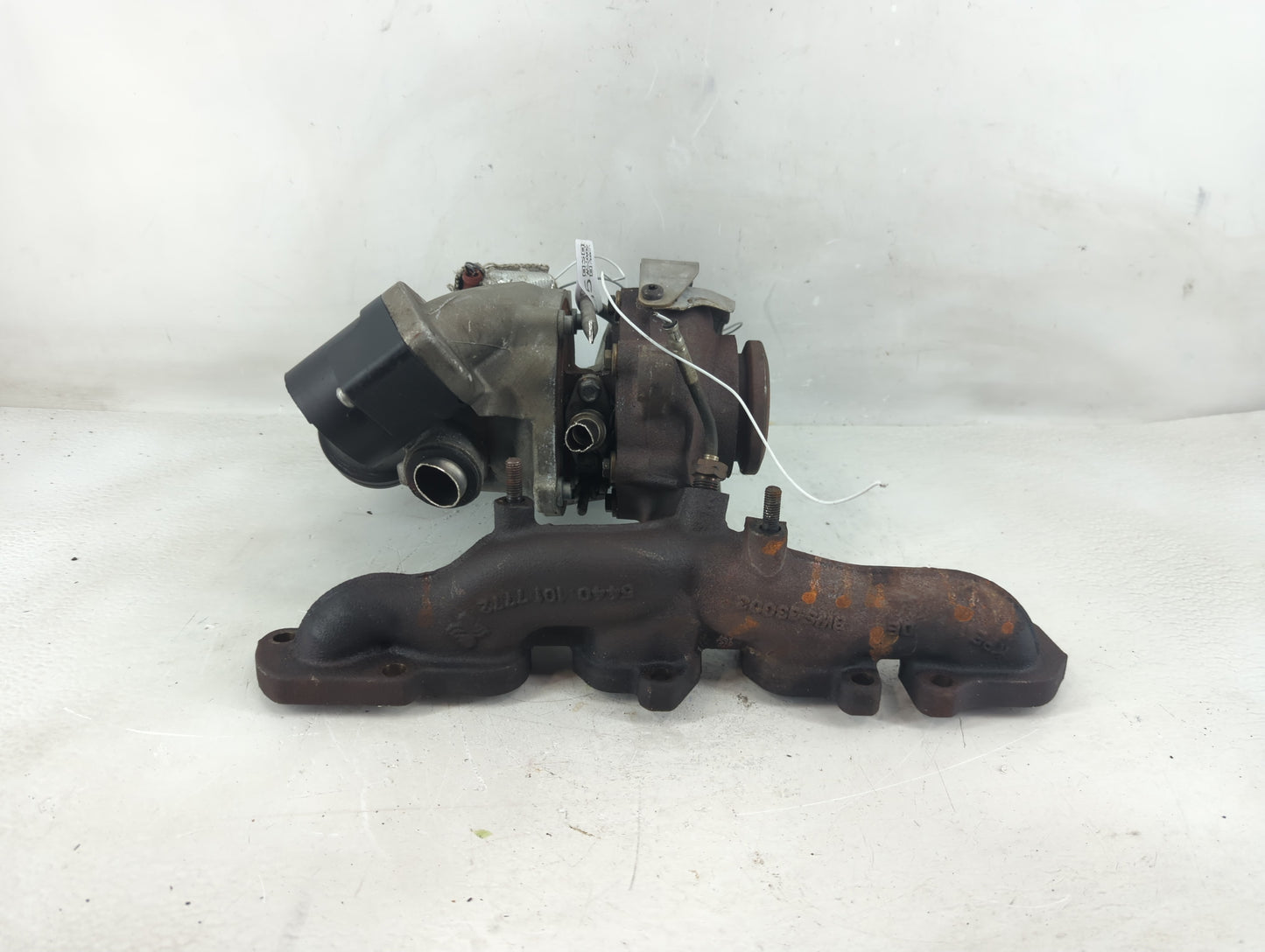2011-2012 Bmw 740i Turbocharger Turbo Charger Super Charger Supercharger - Oemusedautoparts1.com