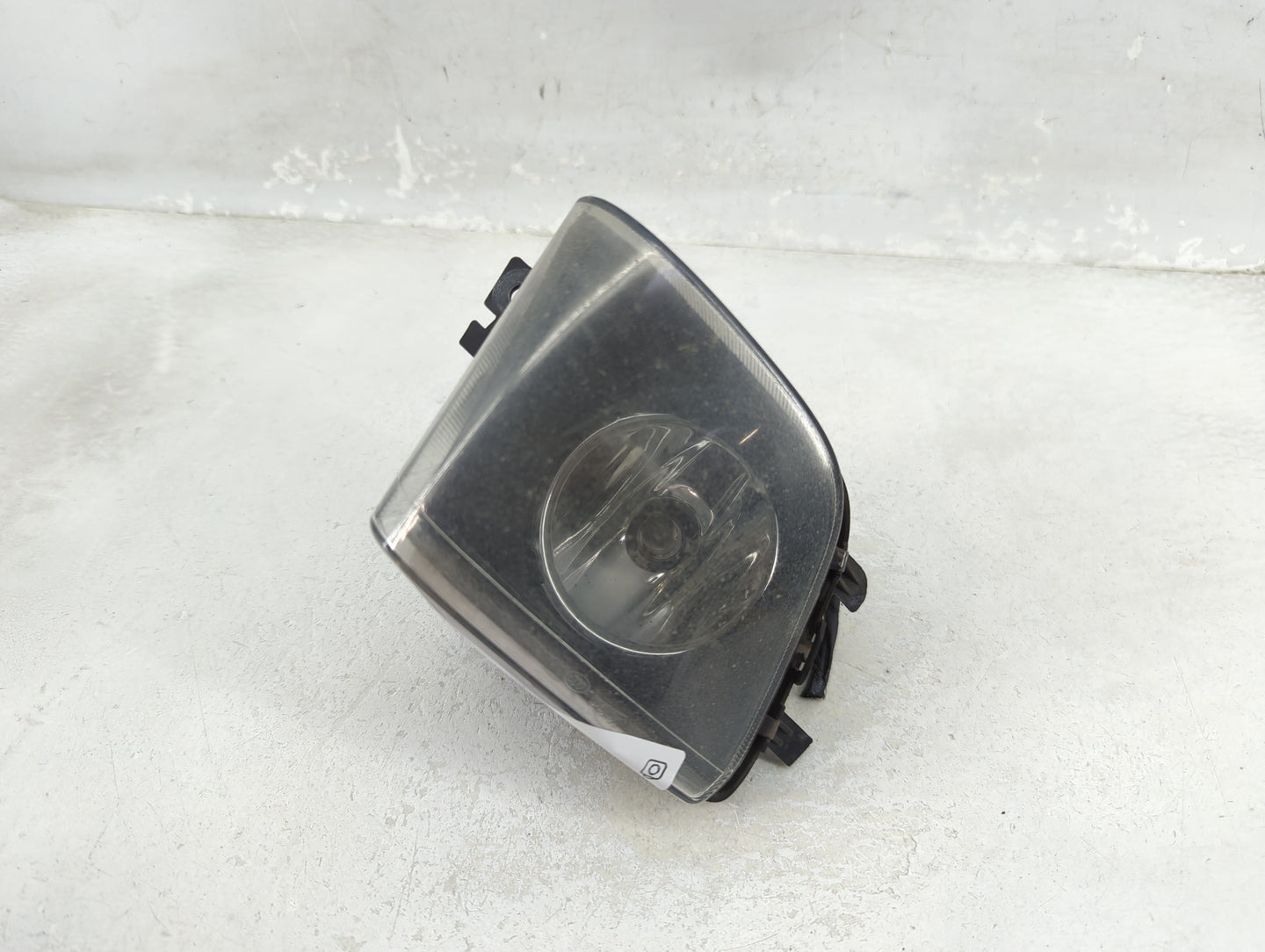 2011-2015 Bmw 740i Passenger Right Oem Fog Light Lamp Black - Oemusedautoparts1.com