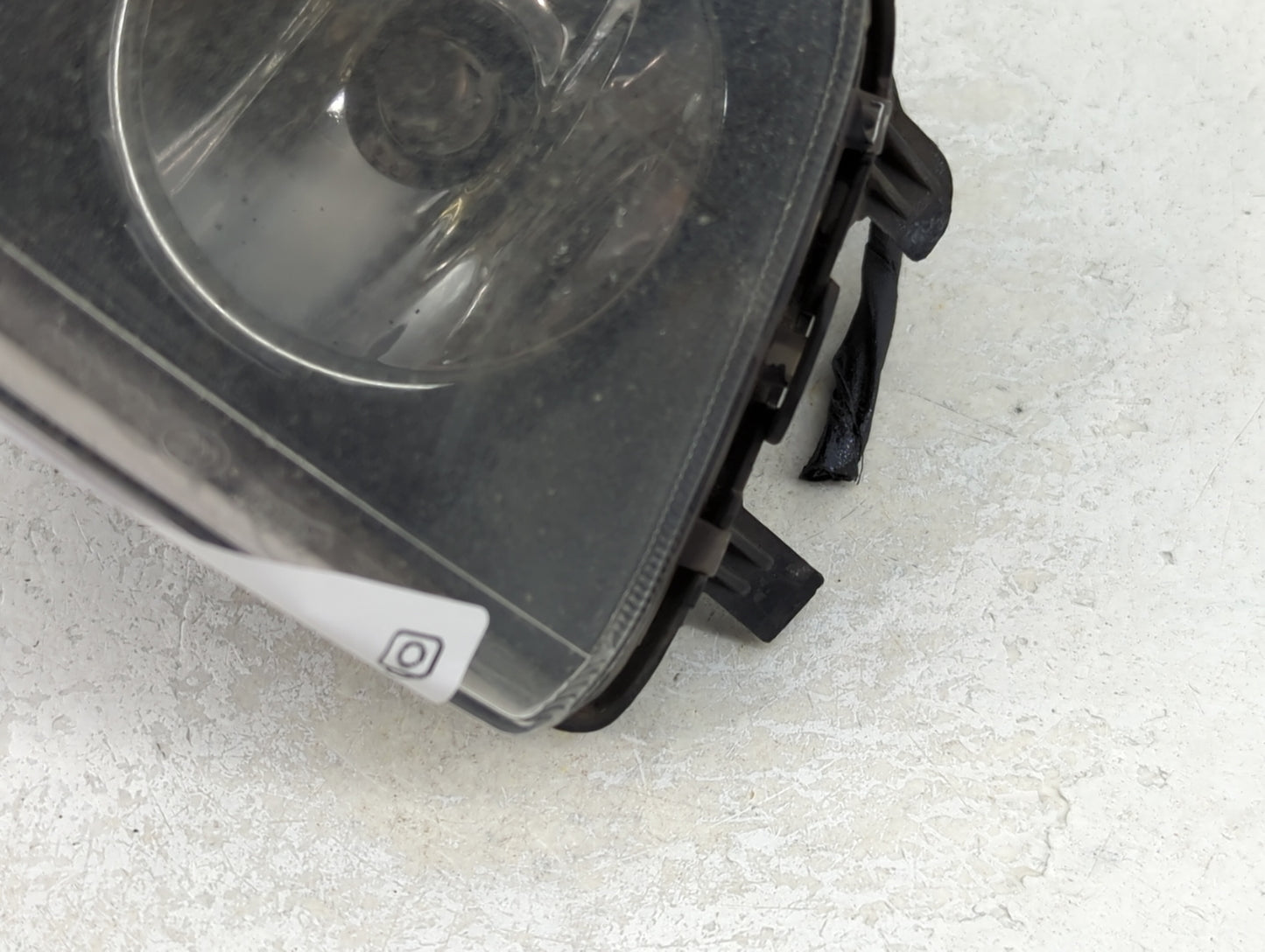 2011-2015 Bmw 740i Passenger Right Oem Fog Light Lamp Black - Oemusedautoparts1.com