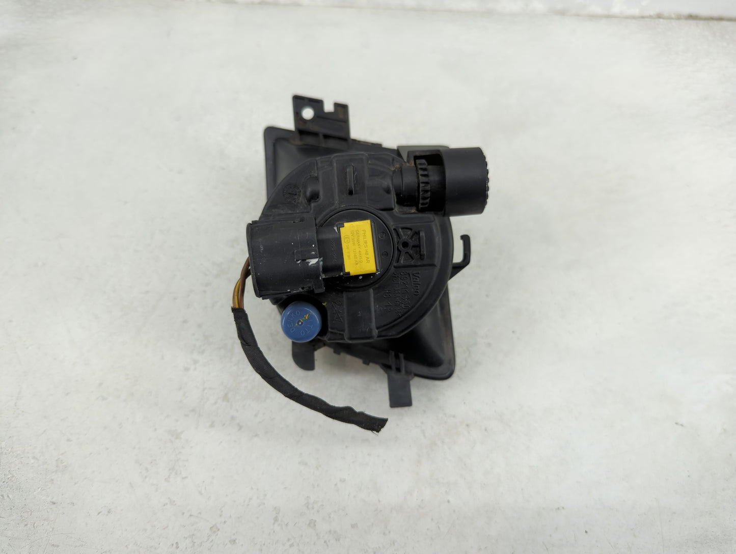 2011-2015 Bmw 740i Passenger Right Oem Fog Light Lamp Black - Oemusedautoparts1.com